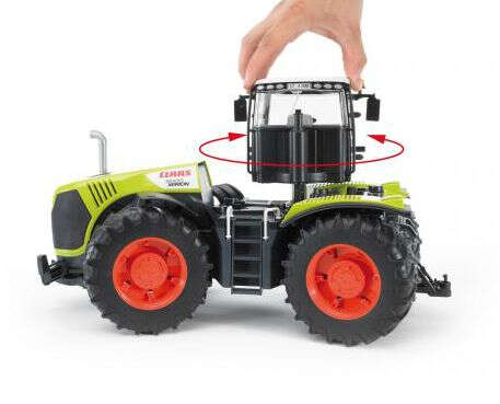 bruder Traktor Claas Xerion 5000